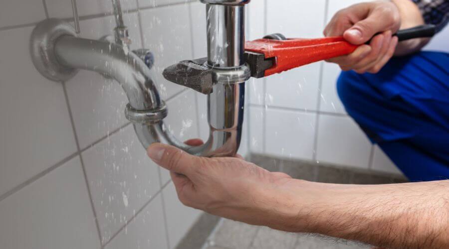 Professional Tankless Water Heater Installation in Jones, OK